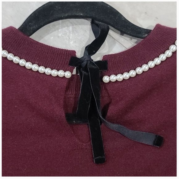 Kate Spade Burgundy Maroon Pearl Embellished Short Sleeve Sweater size small nwo - Picture 4 of 4
